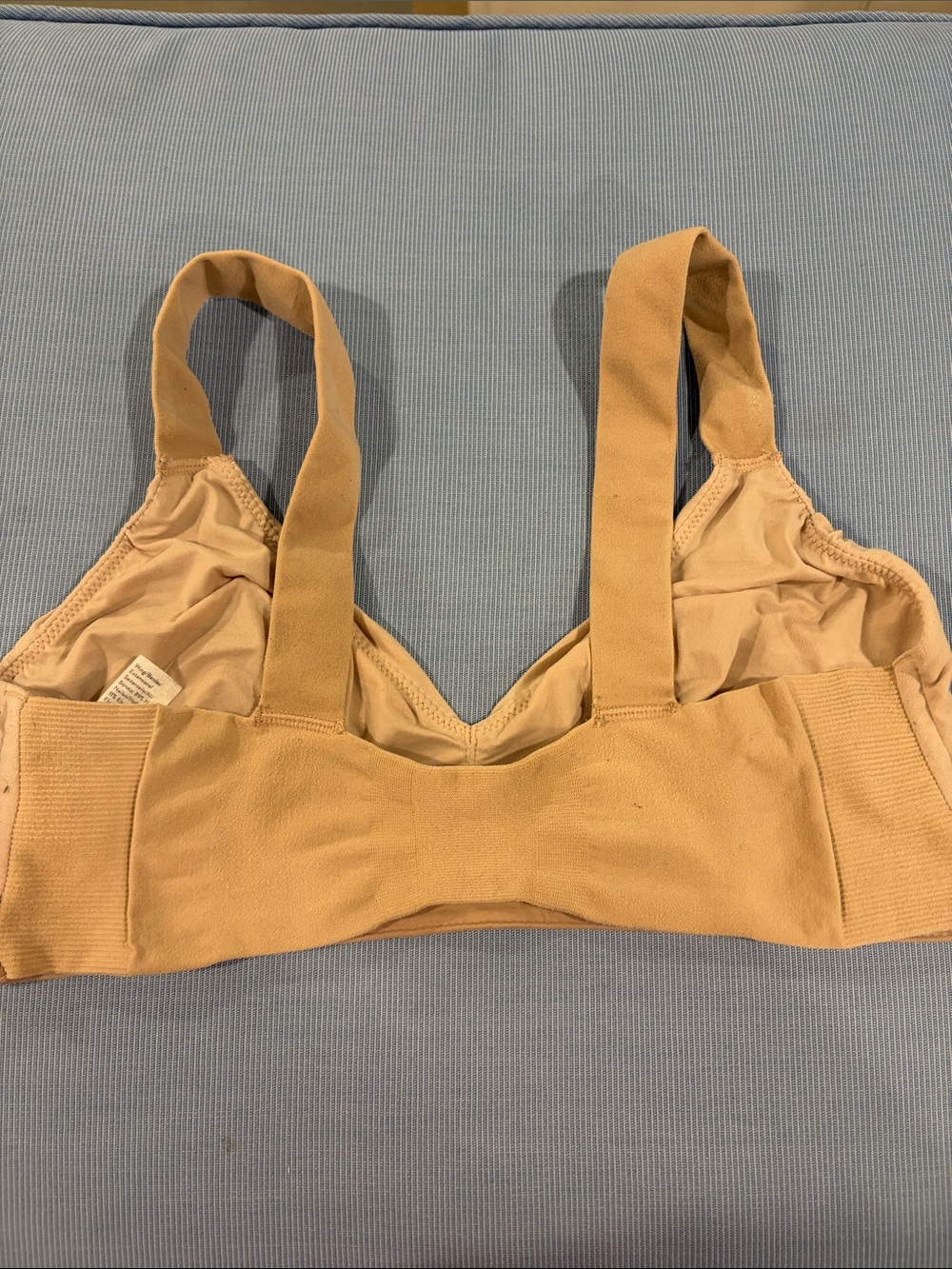 Everyday Wireless Comfort Bralette - Nude bra size M - Picture 2 of 5